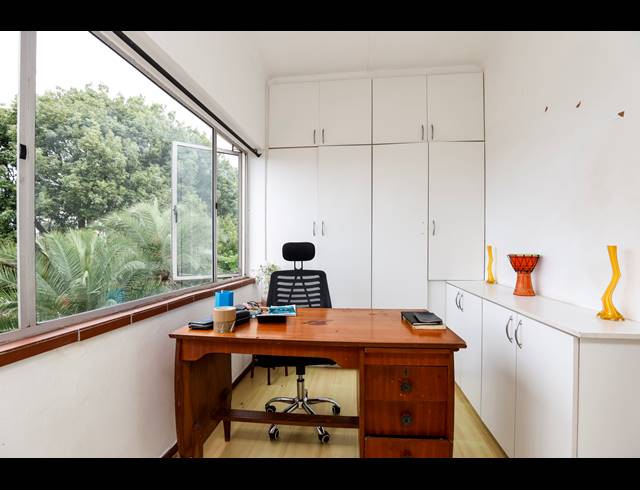 1.5 BEDROOM APARTMENT FOR SALE IN MUSGRAVE